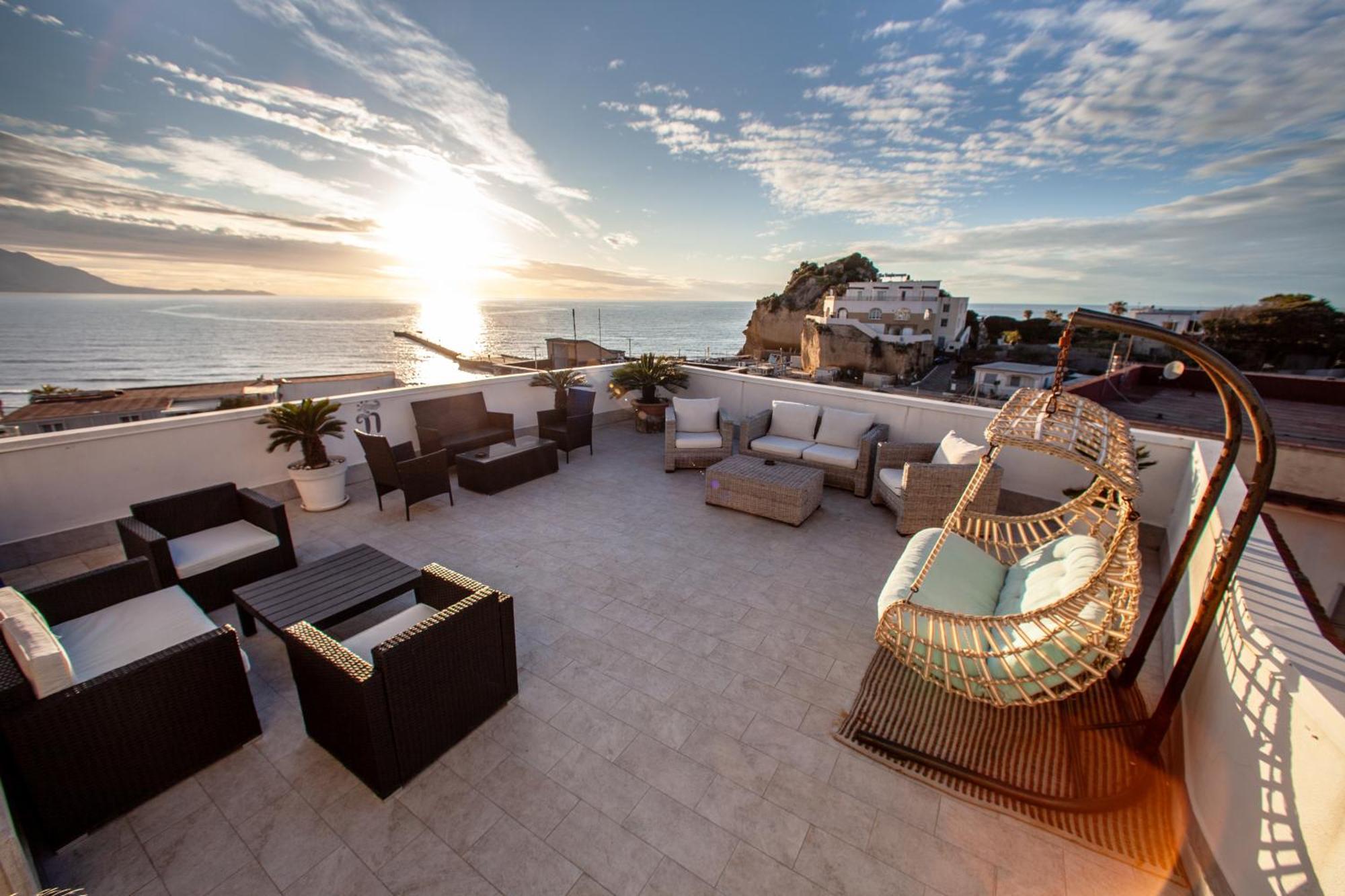Mh Suites Rooms Apartments Bacoli Εξωτερικό φωτογραφία